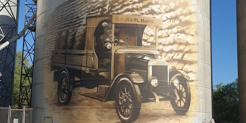 kidsbucketlist.com.au - St James Silo Art - 1