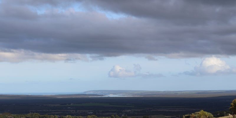 kidsbucketlist.com.au - Winter Hill Lookout - 3