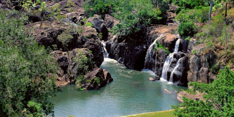 kidsbucketlist.com.au - Millstream Falls - 2