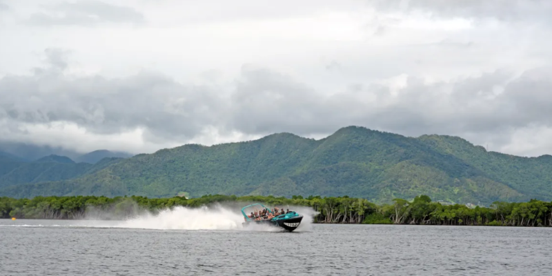 kidsbucketlist.com.au - Jet Boat Ride Cairns - 4