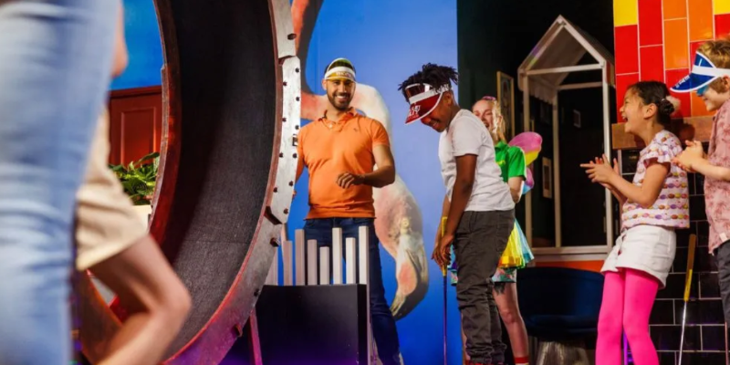 kidsbucketlist.com.au - Holey Moley Mini Golf - Melbourne City - 1