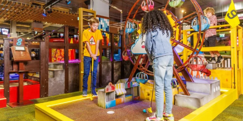 kidsbucketlist.com.au - Holey Moley Mini Golf - Melbourne City - 4