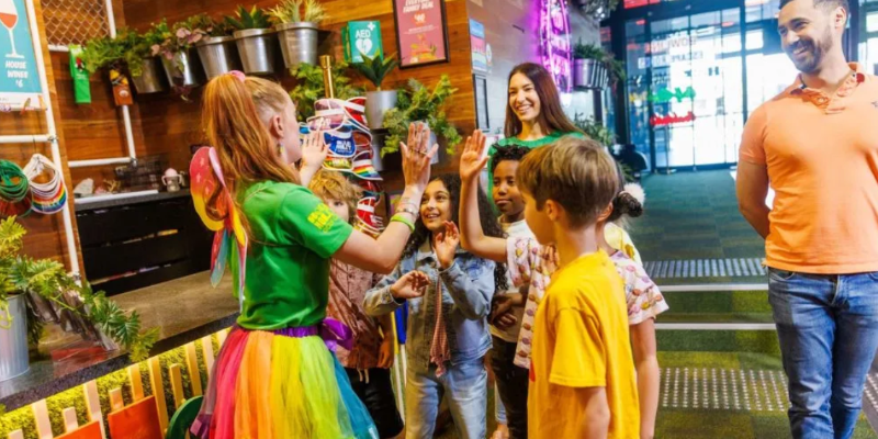 kidsbucketlist.com.au - Holey Moley Mini Golf - Melbourne City - 6