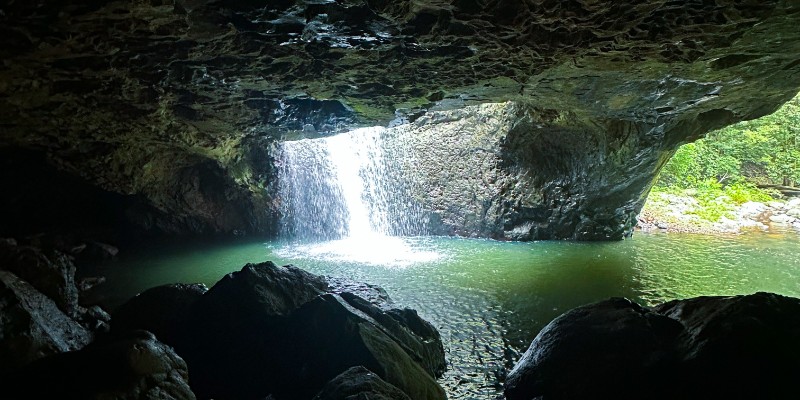 kidsbucketlist.com.au - Natural Bridge (Falls) - 1