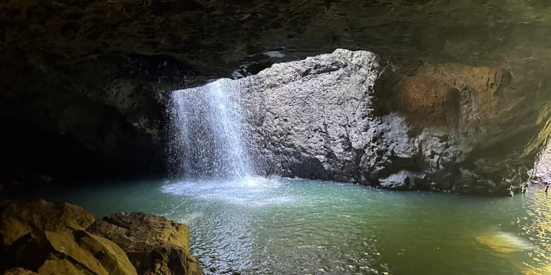 kidsbucketlist.com.au - Natural Bridge (Falls) - 3